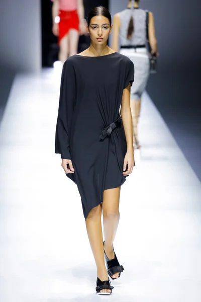 Look 13
